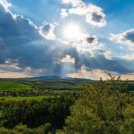 アパート Ozgida Vendeghaz