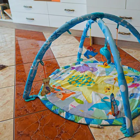 Ozgida Vendeghaz アパート *